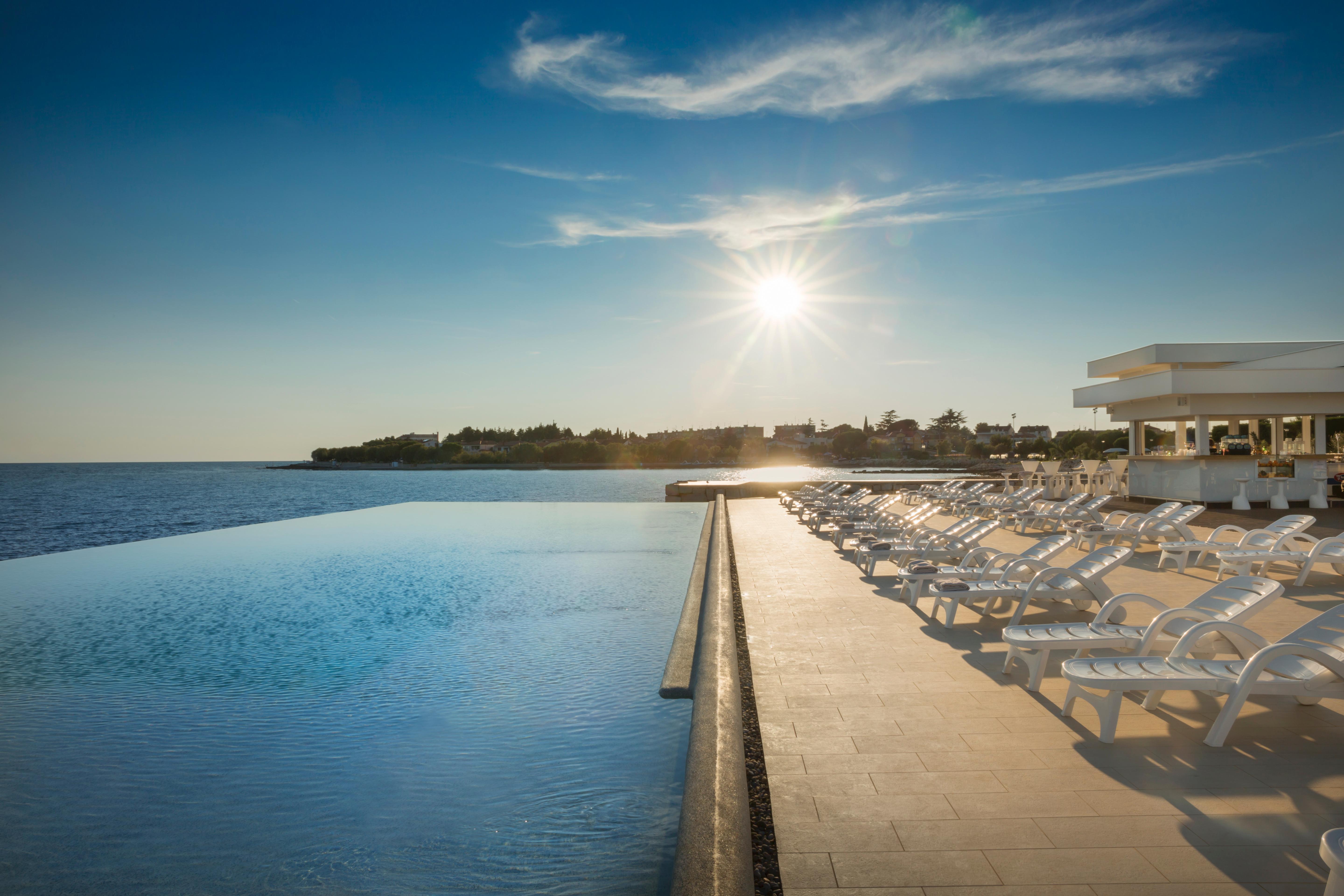 Aminess Vival Maestral Hotel Novigrad Istria Esterno foto