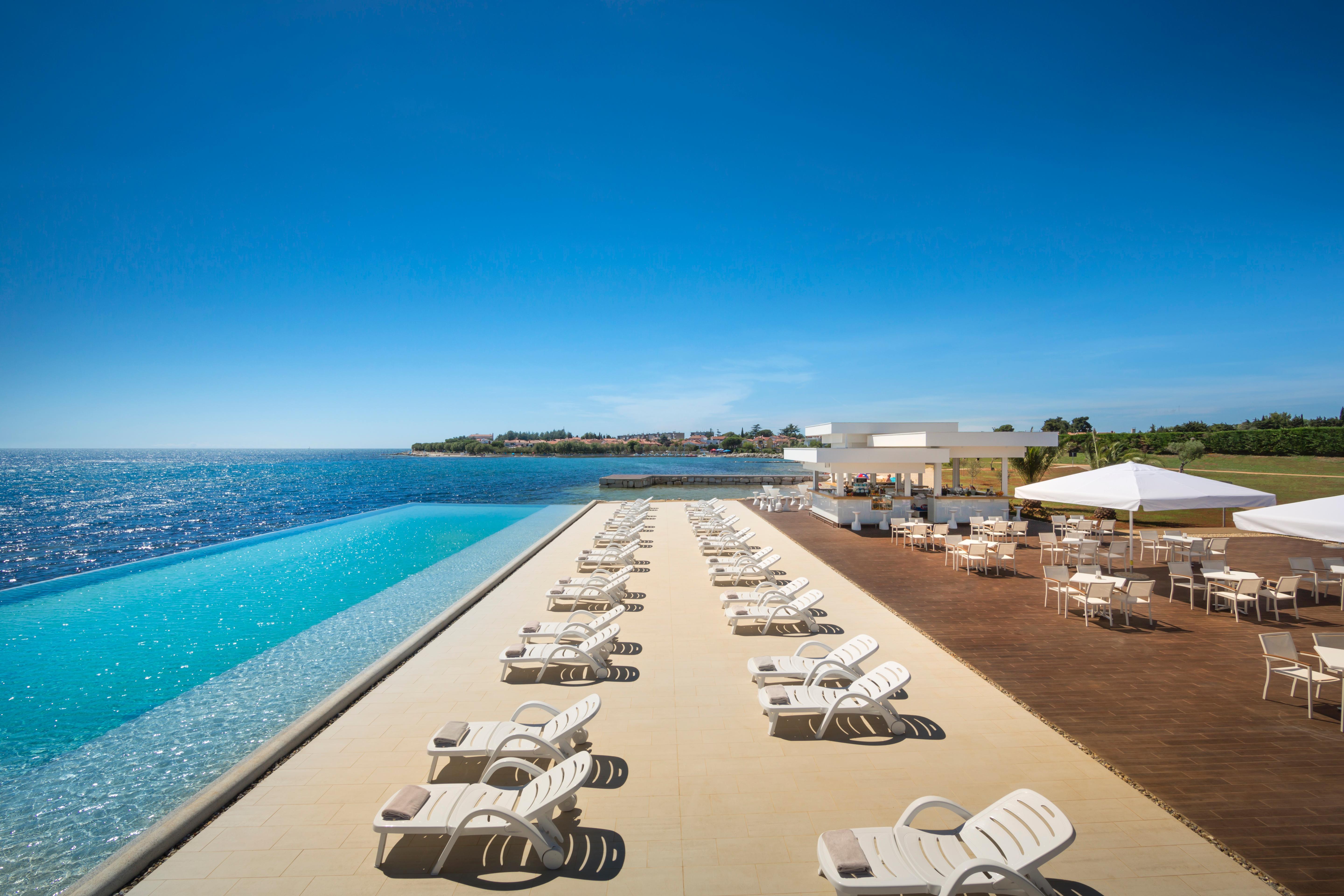 Aminess Vival Maestral Hotel Novigrad Istria Esterno foto