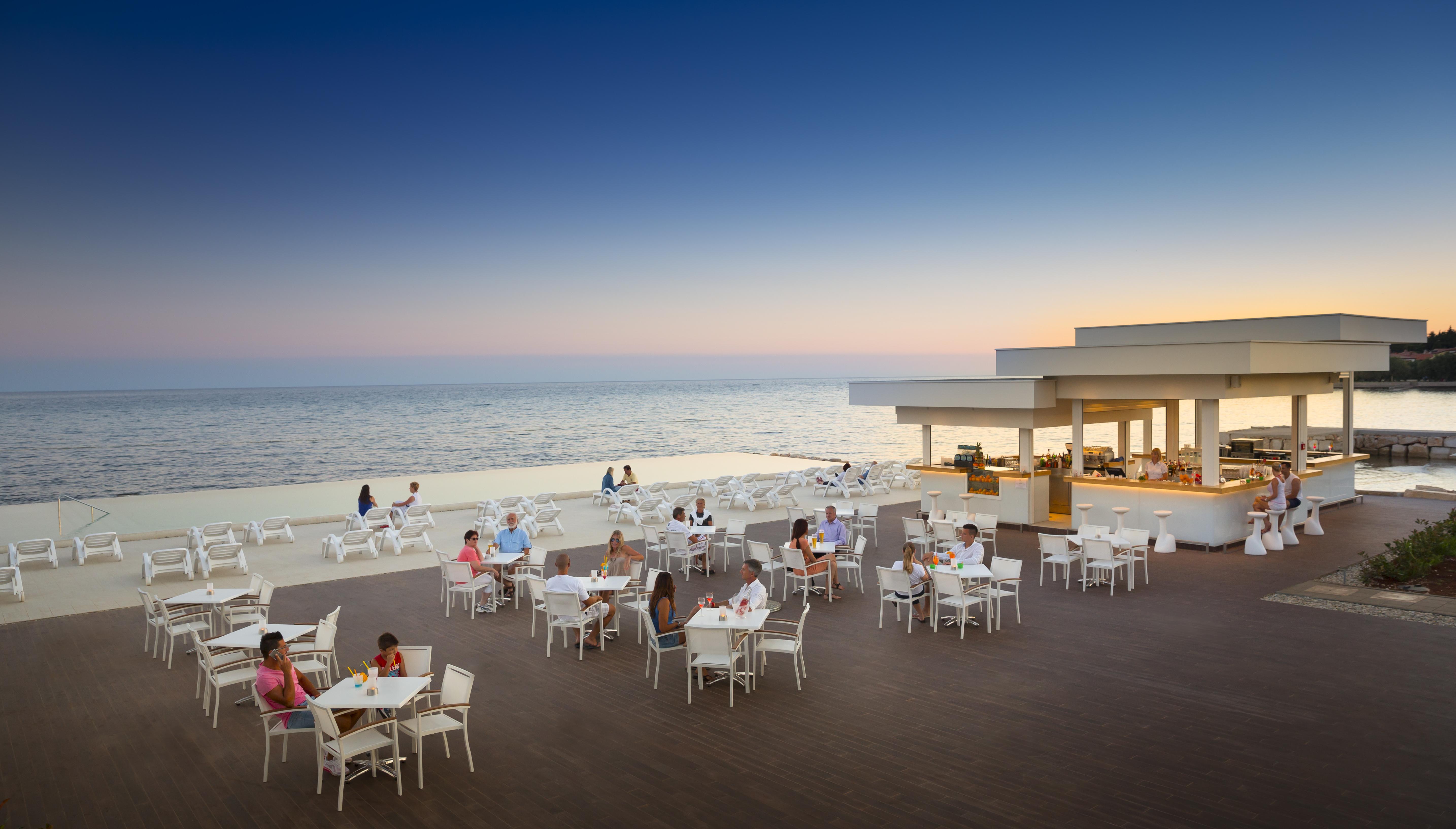 Aminess Vival Maestral Hotel Novigrad Istria Esterno foto