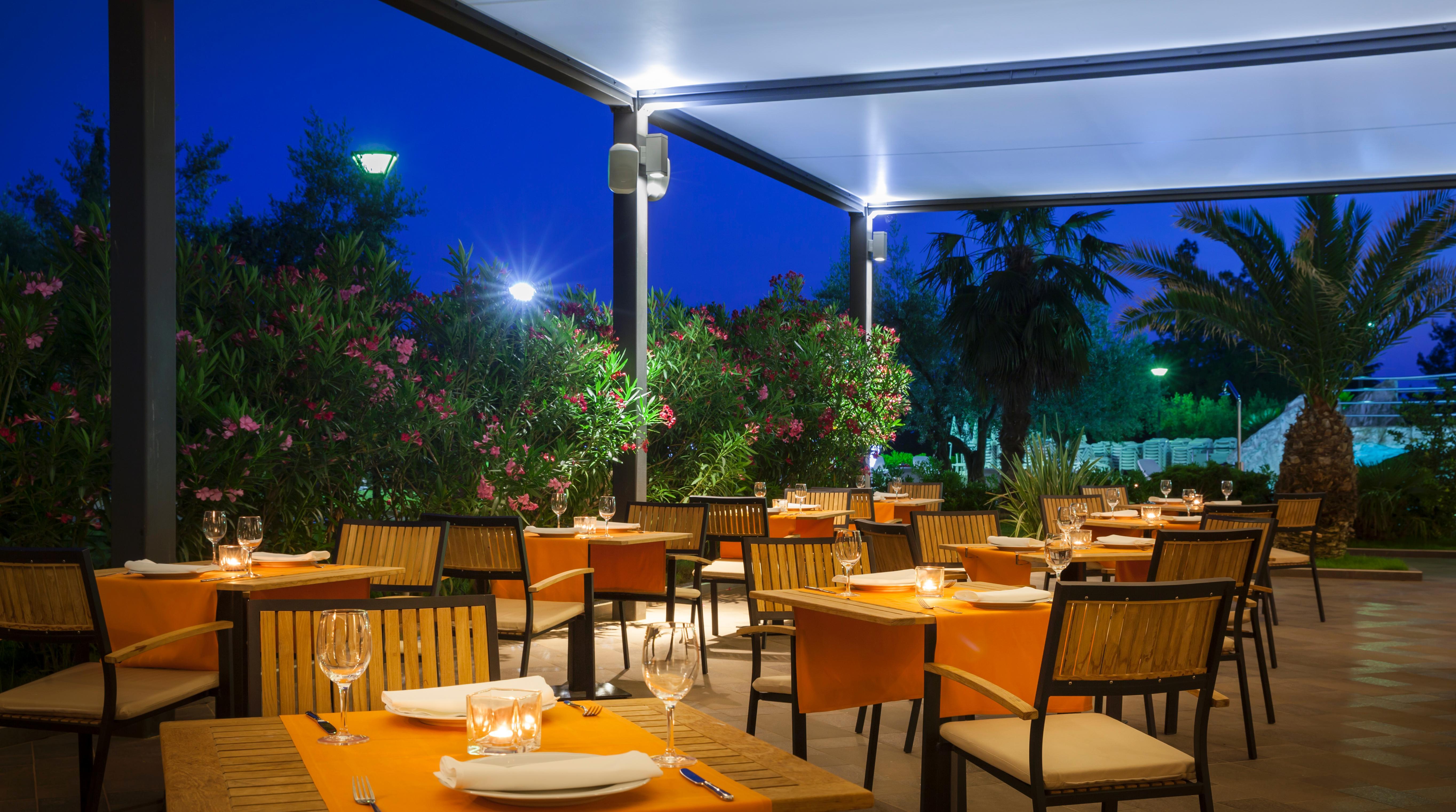 Aminess Vival Maestral Hotel Novigrad Istria Esterno foto