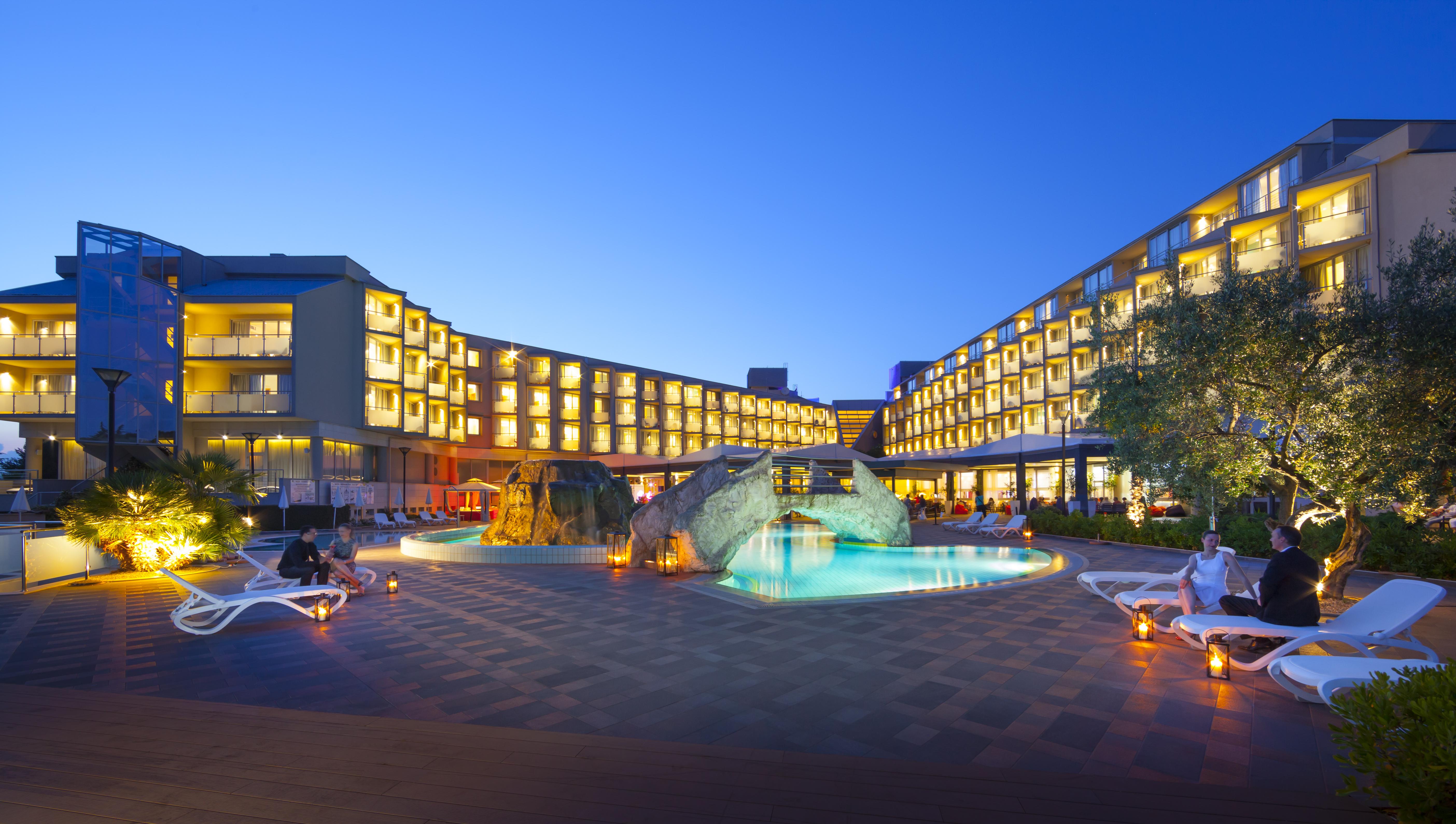 Aminess Vival Maestral Hotel Novigrad Istria Esterno foto